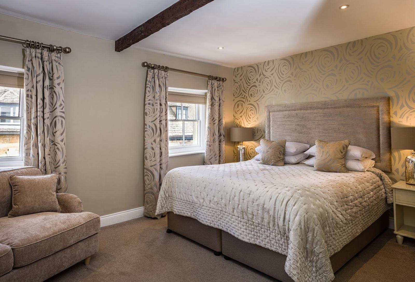 The Lake Isle Restaurant With Rooms Uppingham Exteriér fotografie